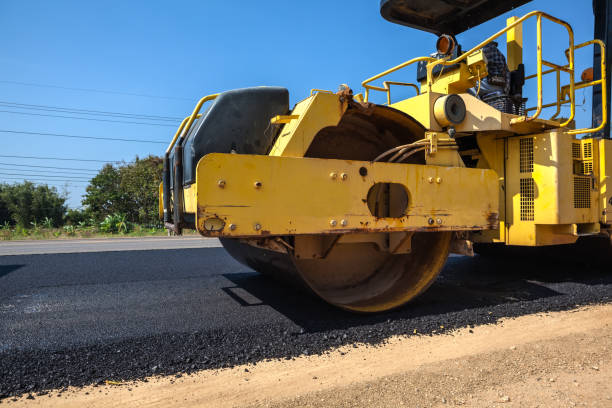 Why Choose Us For All Your Driveway Paving Needs in West Pensacola, FL?